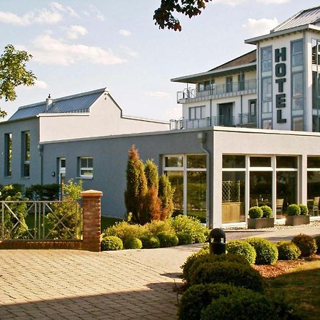 Hotel Till-Moyland Garni Exteriör bild